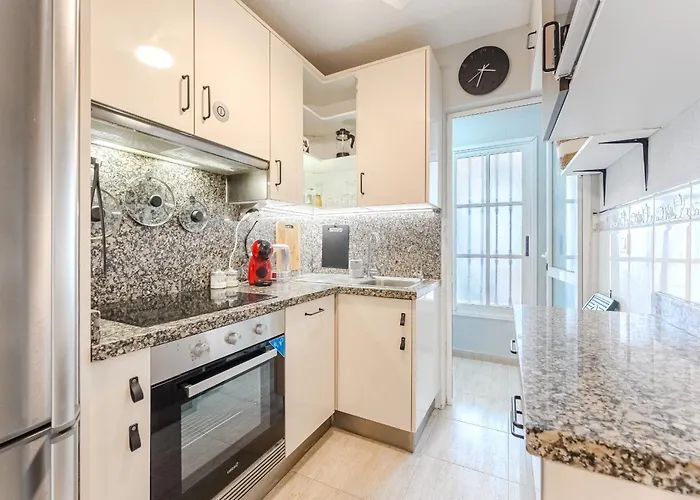 Arcoiris 2 Bedroom Duplex With Patio Apartman Callao Salvaje