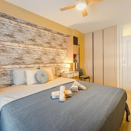 Apartman Arcoiris 2 Bedroom Duplex With Patio *