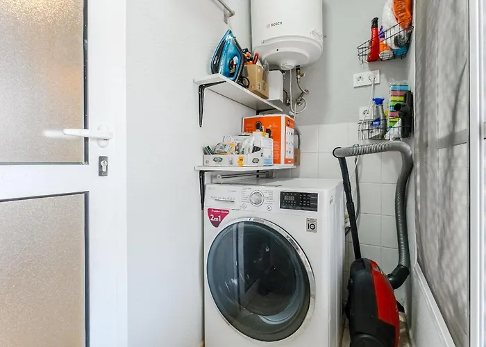 Arcoiris 2 Bedroom Duplex With Patio *