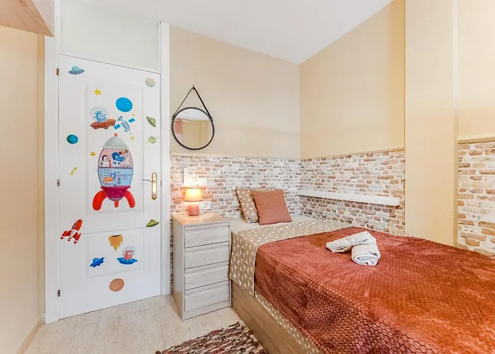 Arcoiris 2 Bedroom Duplex With Patio * 卡亚俄萨尔瓦赫