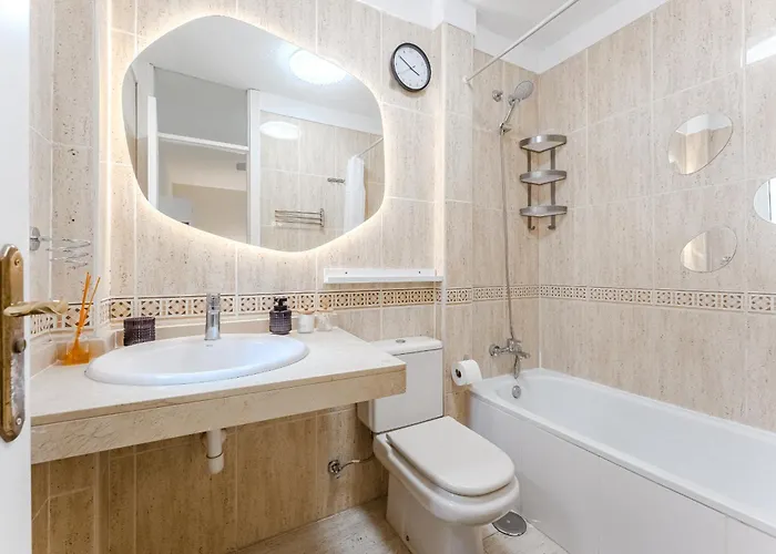 Arcoiris 2 Bedroom Duplex With Patio 卡亚俄萨尔瓦赫